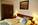 Le clos despierres rouges  la chambre Tea time (3)